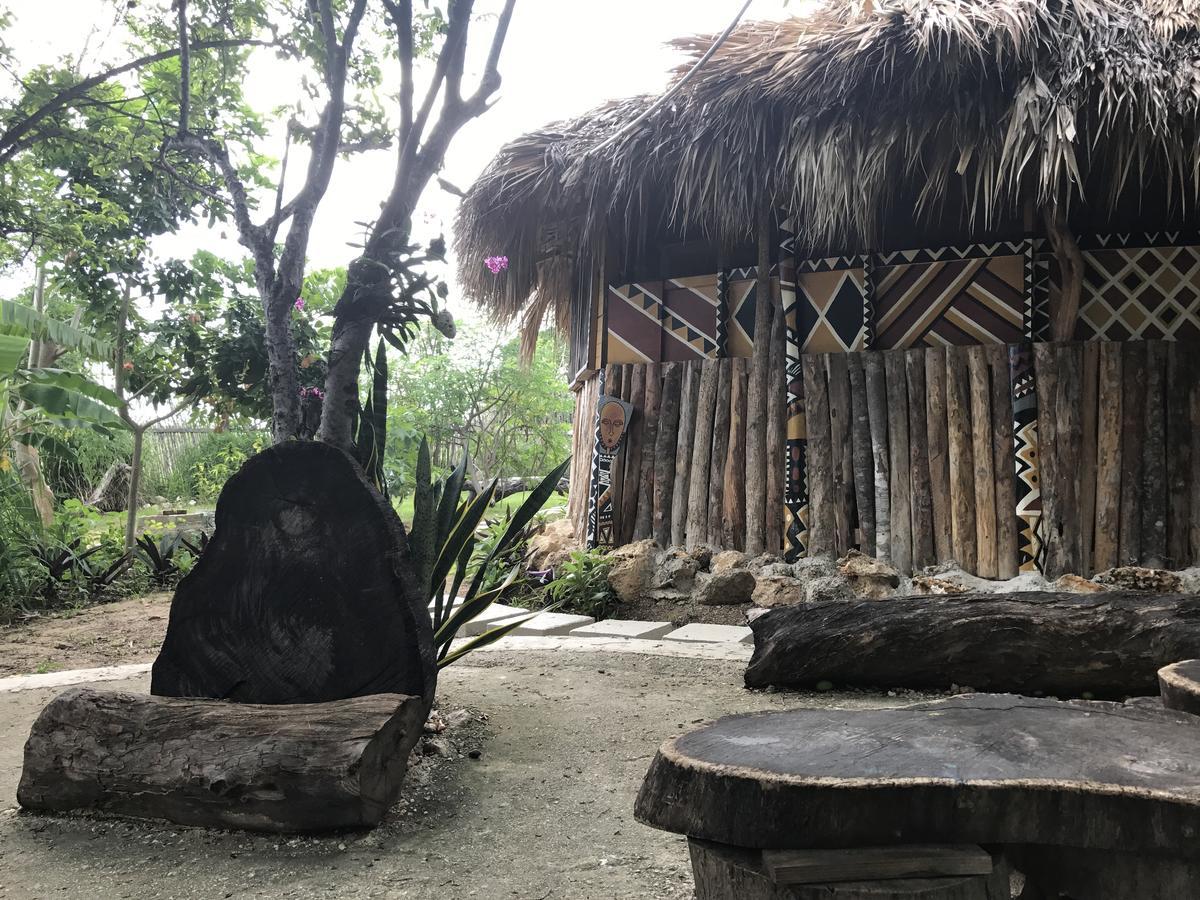 Moringa Ingadi Village Treasure Beach Esterno foto